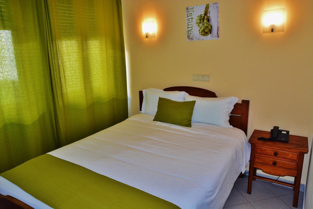 Residencial A Doca Otel FAO Dış mekan fotoğraf