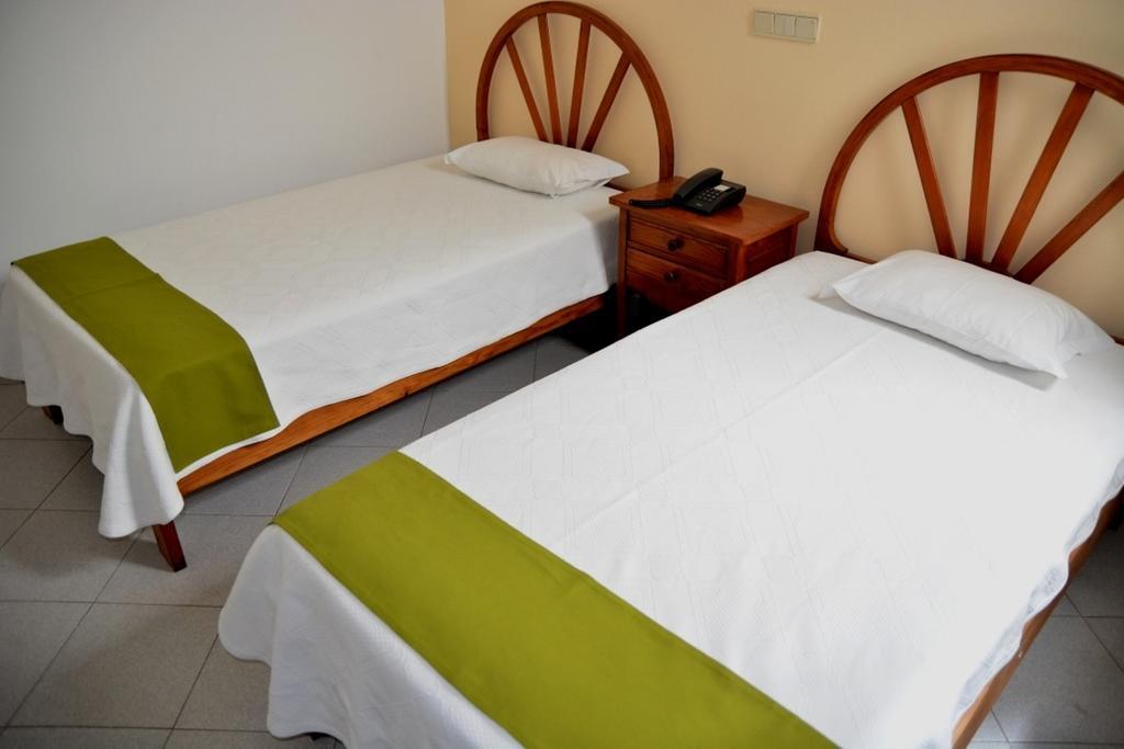 Residencial A Doca Otel FAO Dış mekan fotoğraf